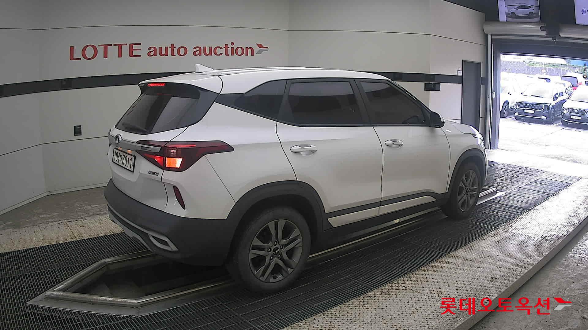 2021 - kia seltos