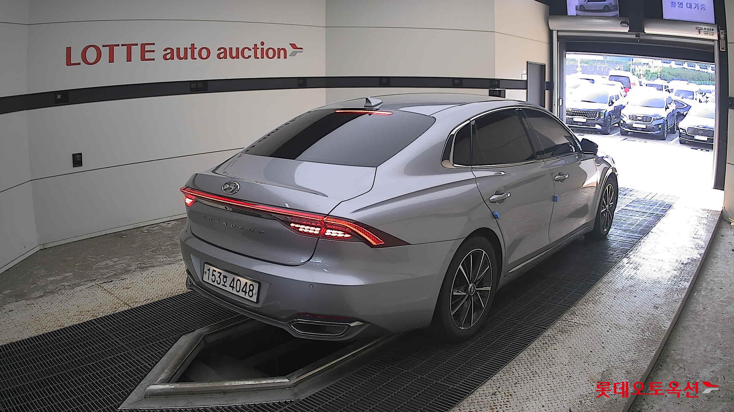 2020 - hyundai grandeur