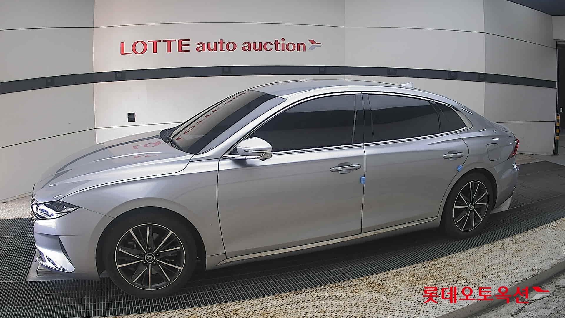 2020 - hyundai grandeur