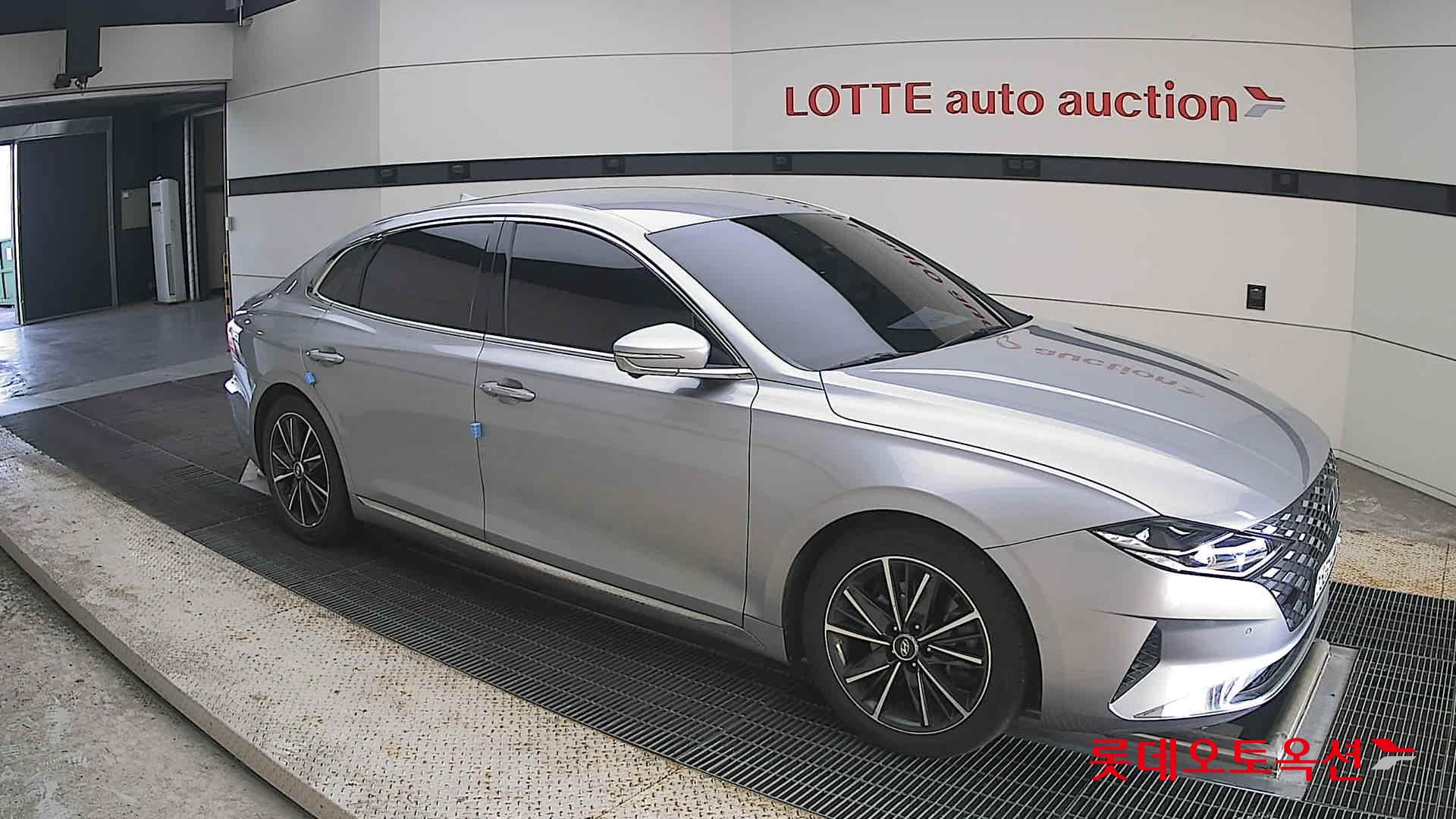 2020 - hyundai grandeur