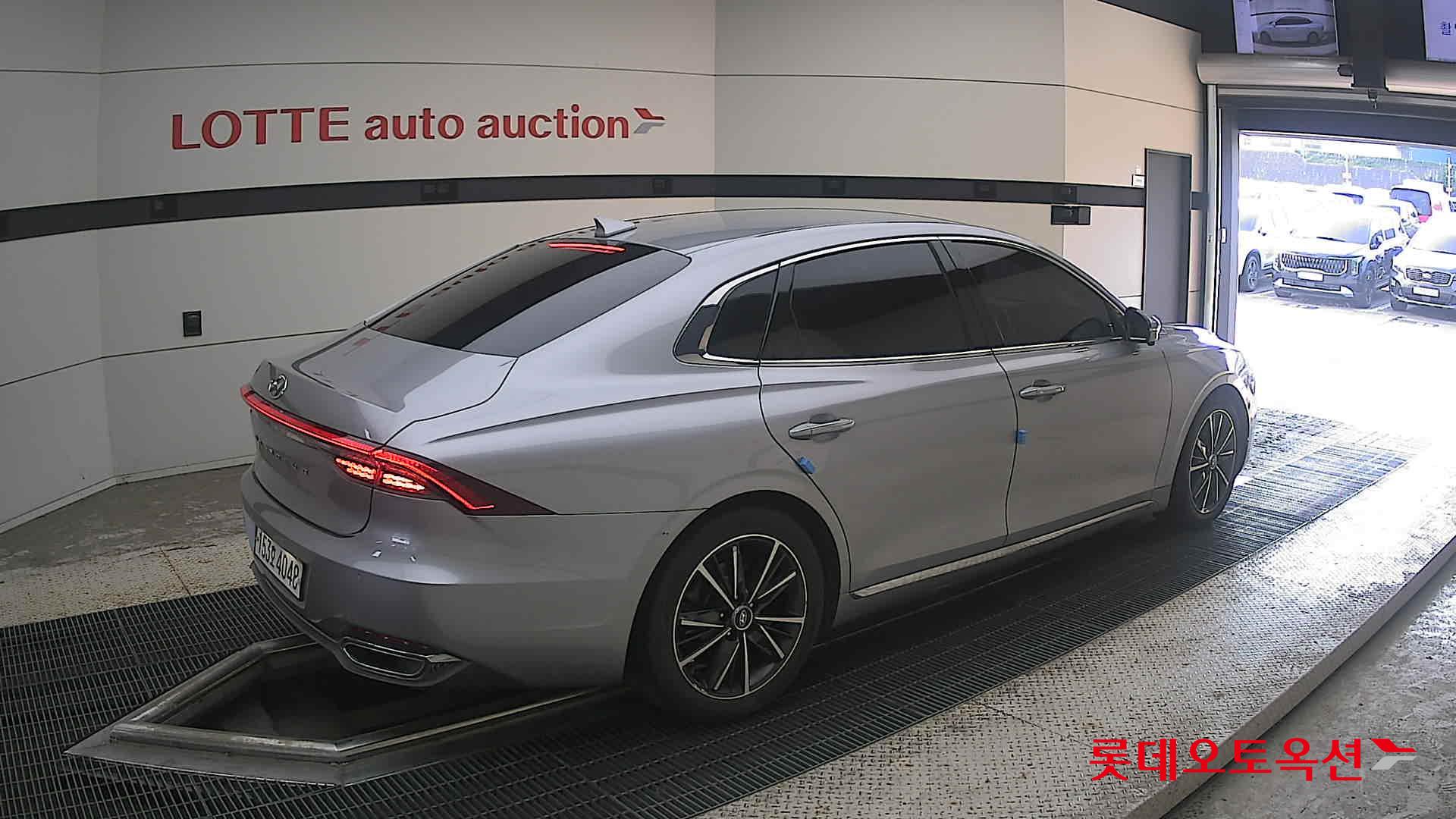 2020 - hyundai grandeur