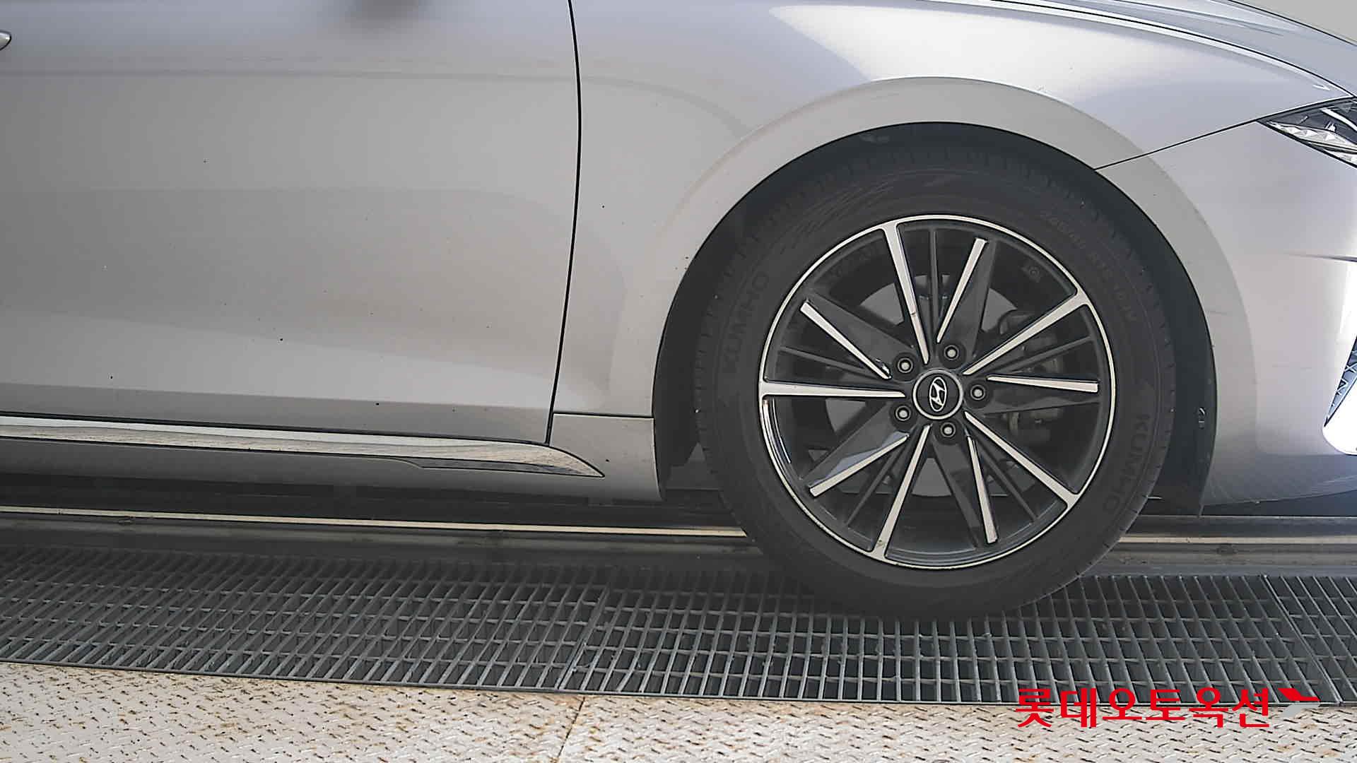 2020 - hyundai grandeur
