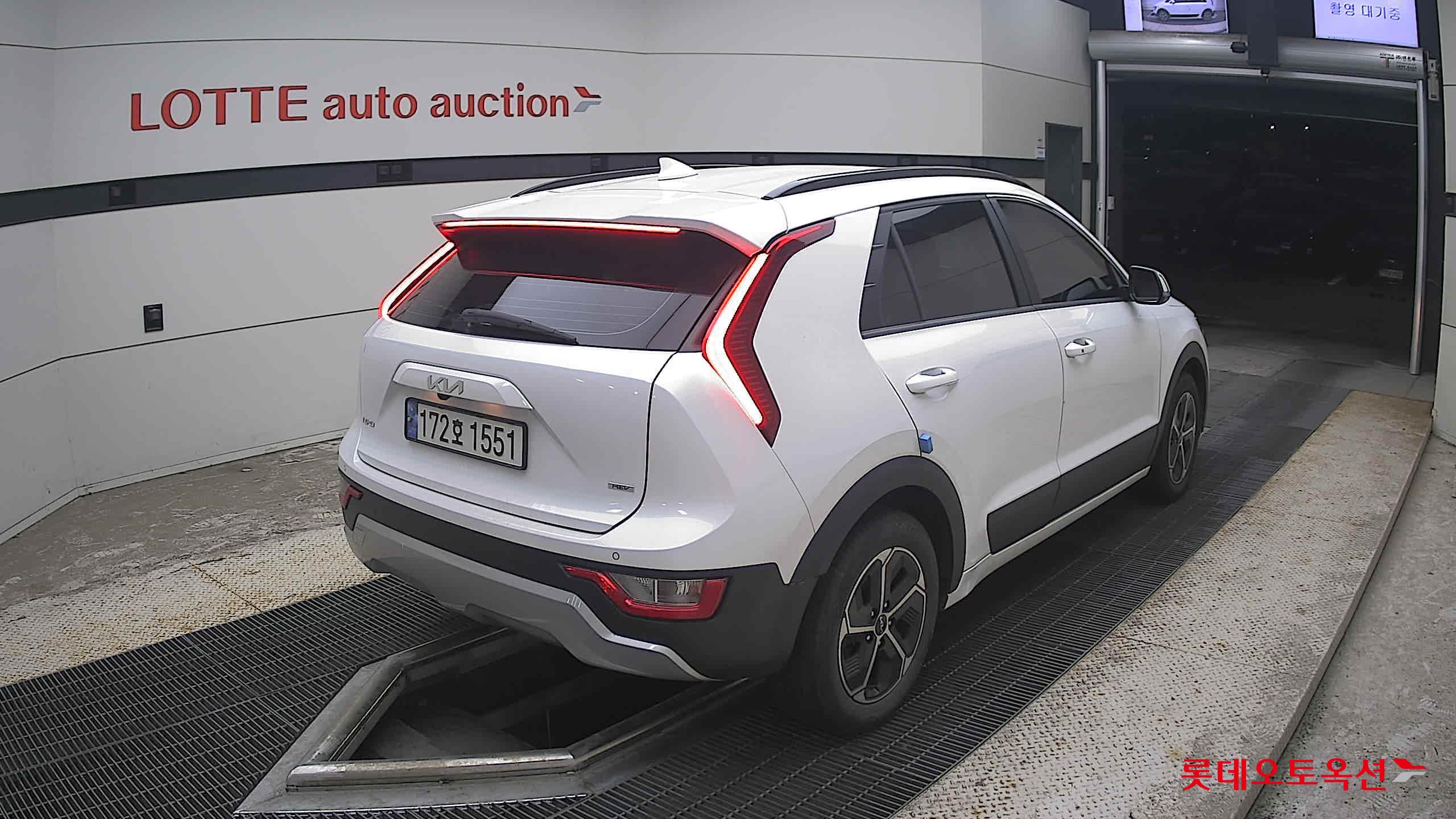 2022 - kia niro