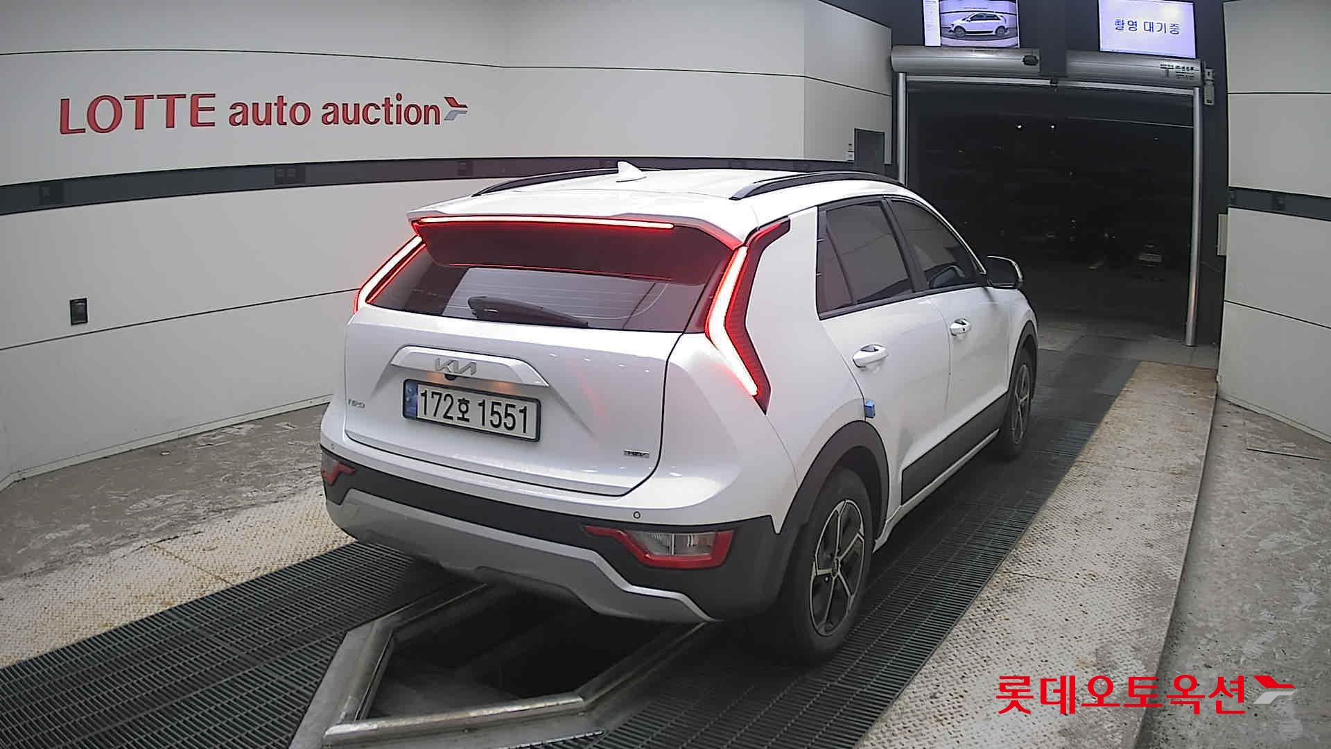 2022 - kia niro