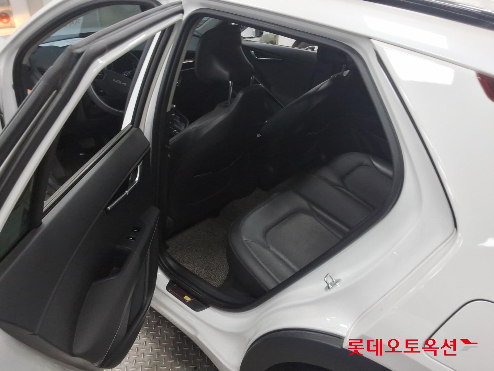 2022 - kia niro