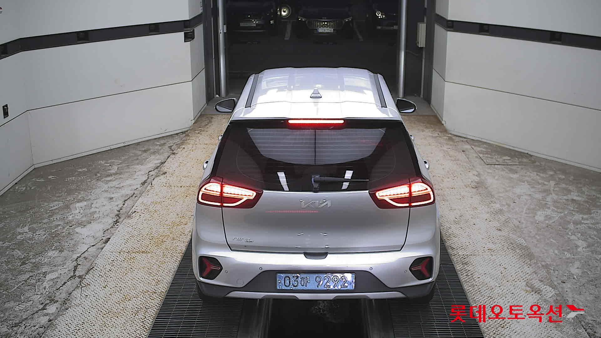 2023 - kia niro