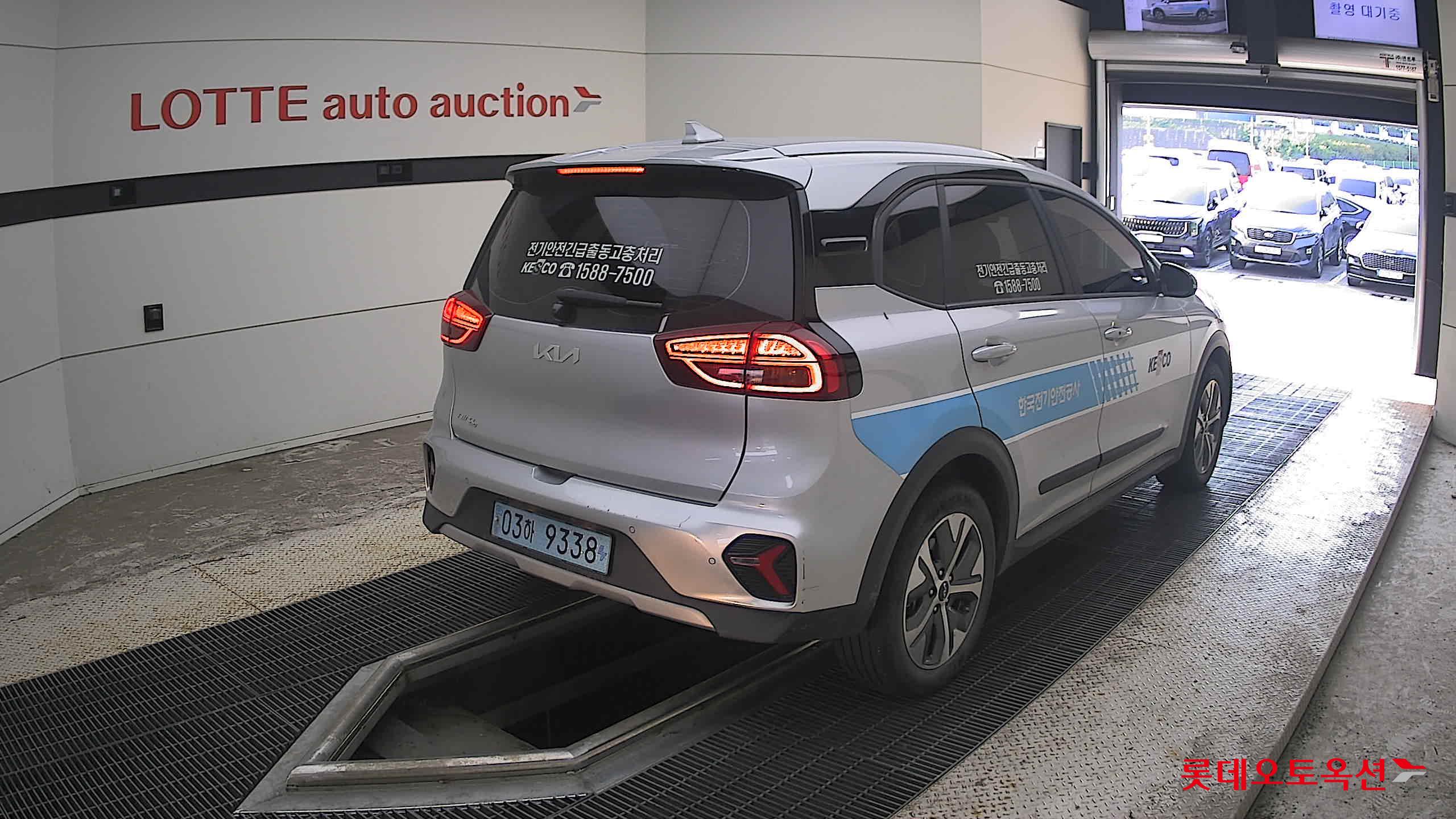كيا Niro 2023 — صورة 12