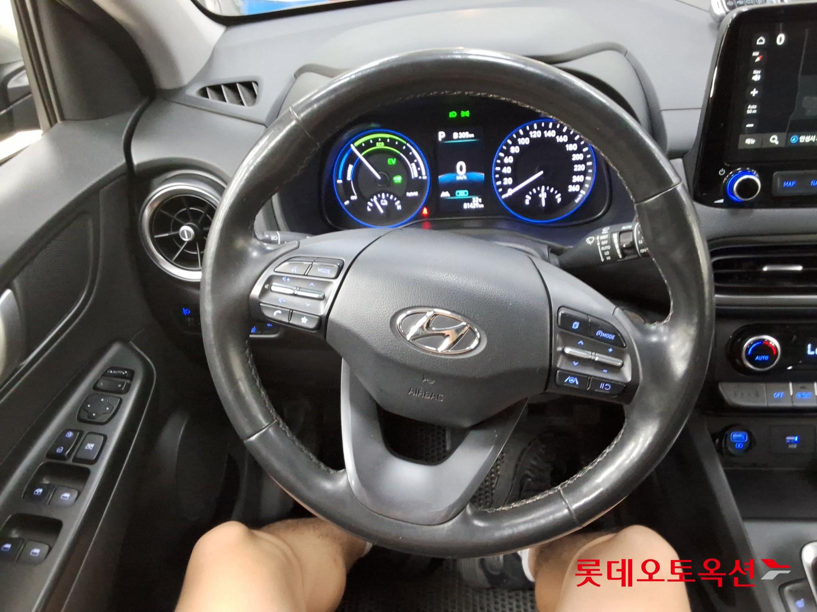 2023 - hyundai kona