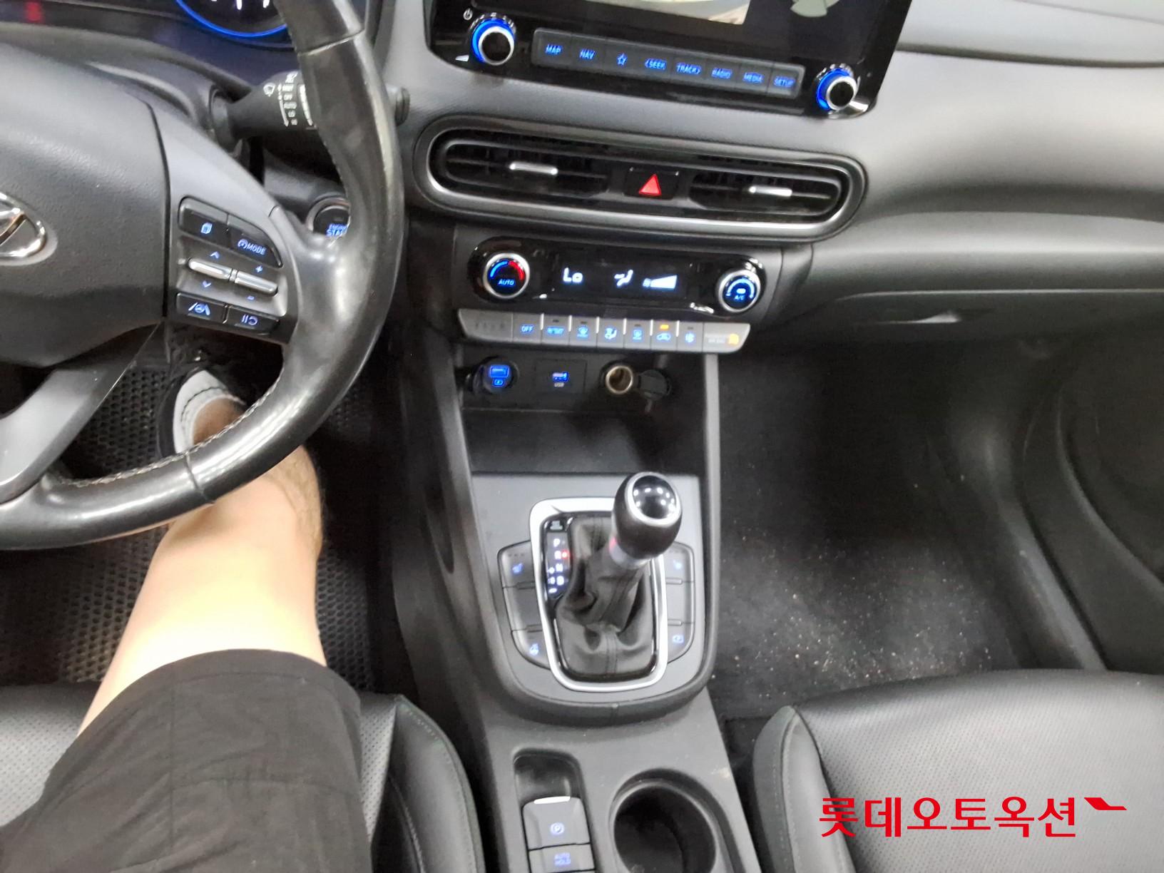 2023 - hyundai kona