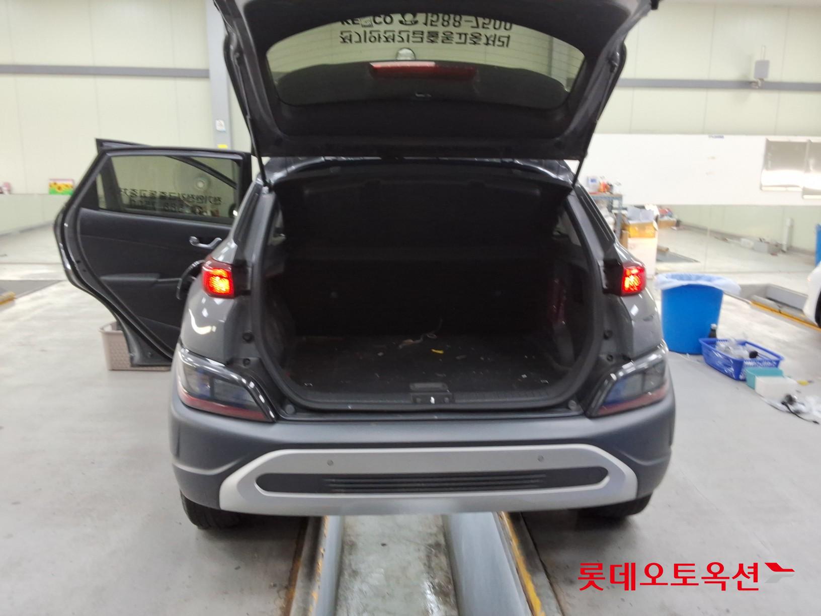 2023 - hyundai kona