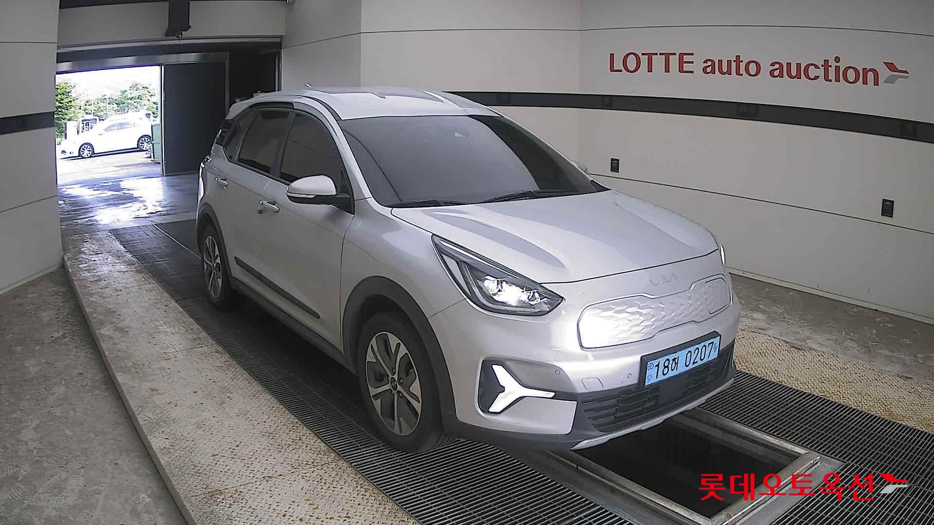 كيا Niro 2023 — صورة 19