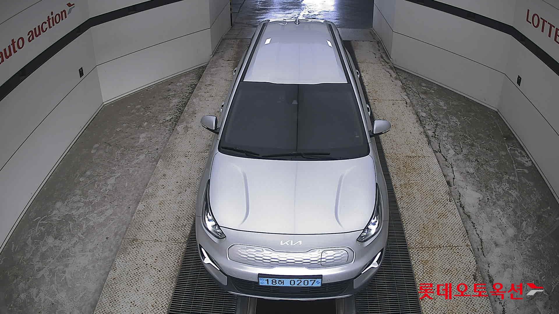 كيا Niro 2023 — صورة 25