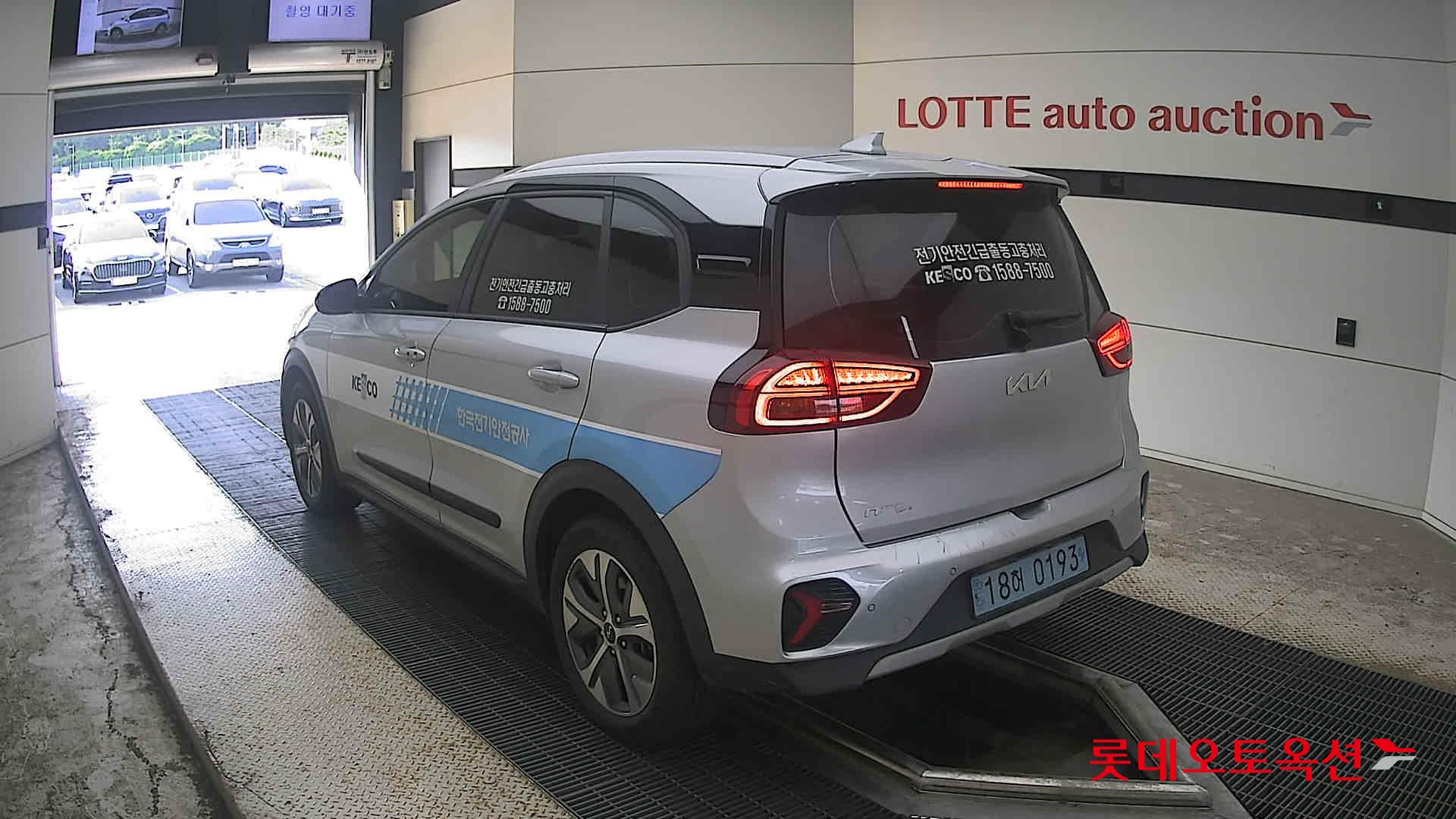 كيا Niro 2023 — صورة 10