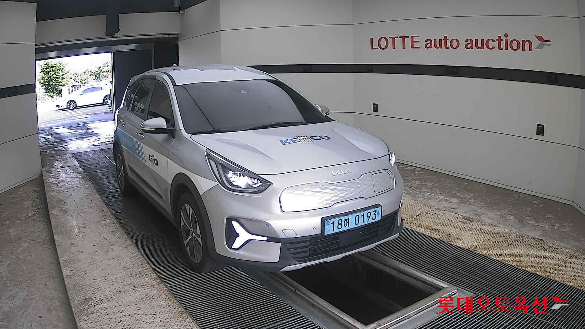 كيا Niro 2023 — صورة 20