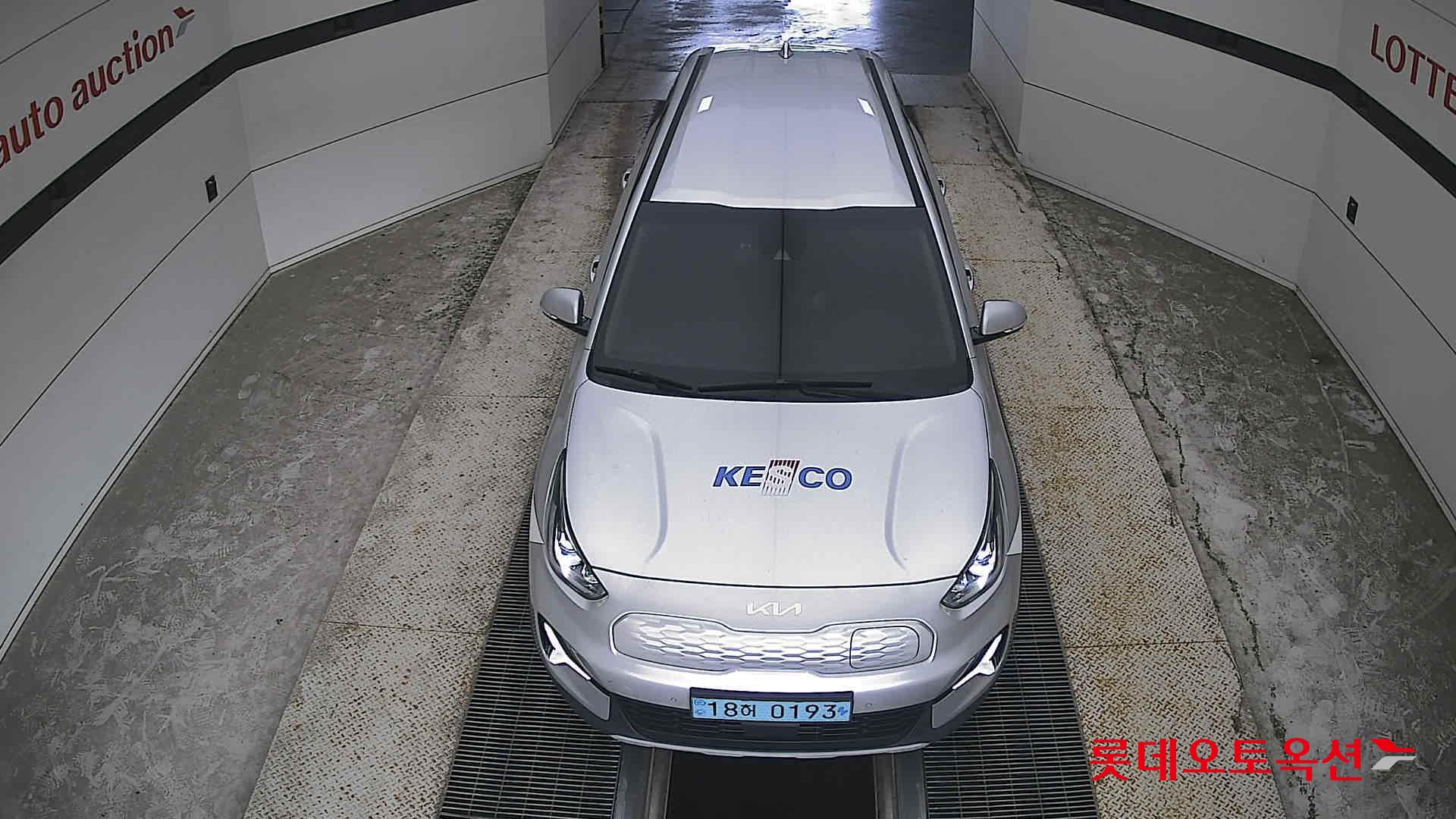 كيا Niro 2023 — صورة 25