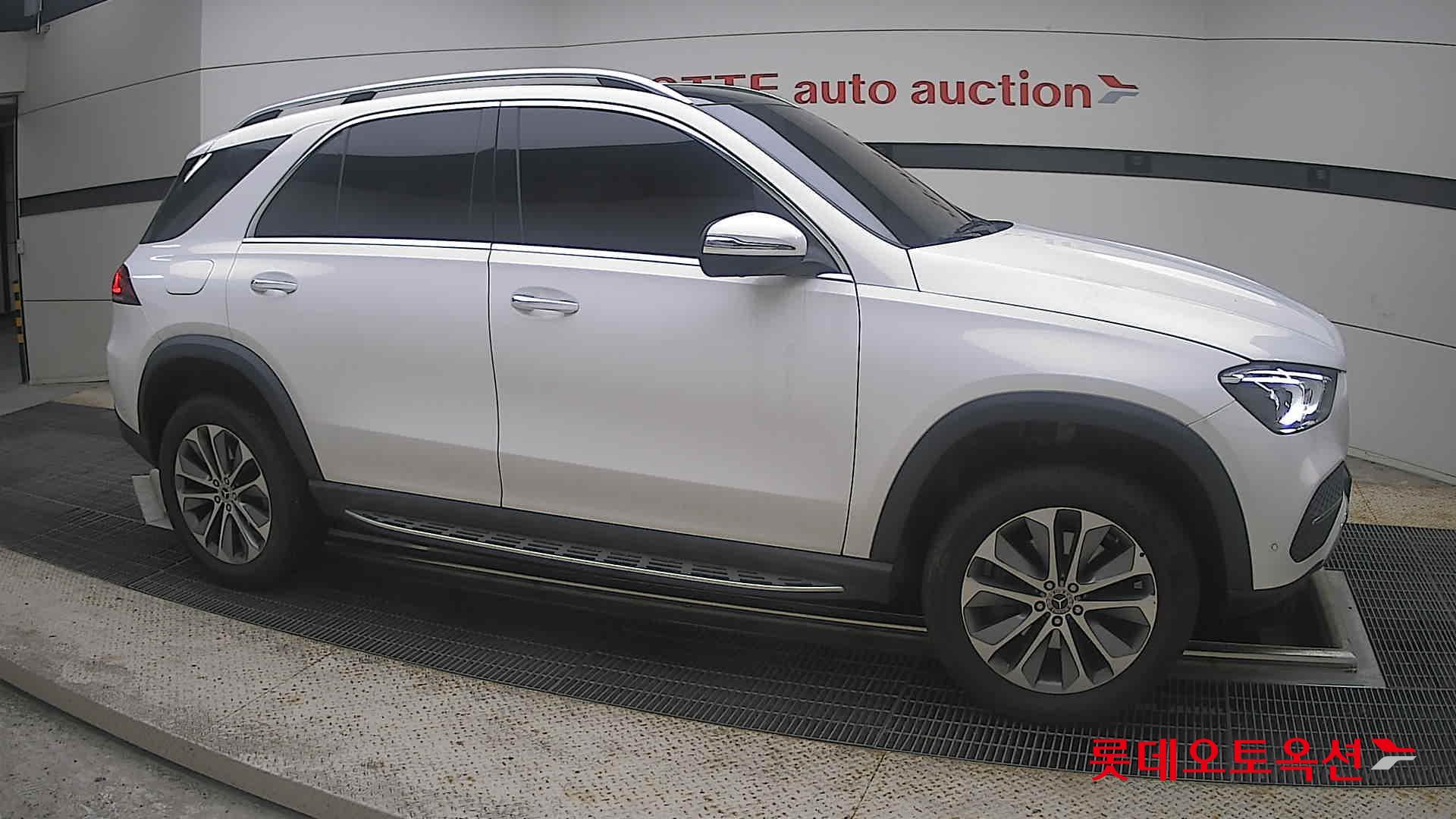 2022 - mercedes-benz 300d