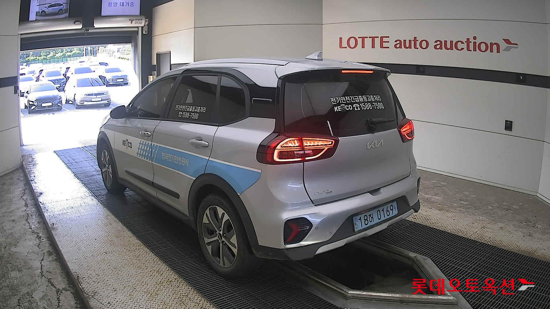 كيا Niro 2023 — صورة 10