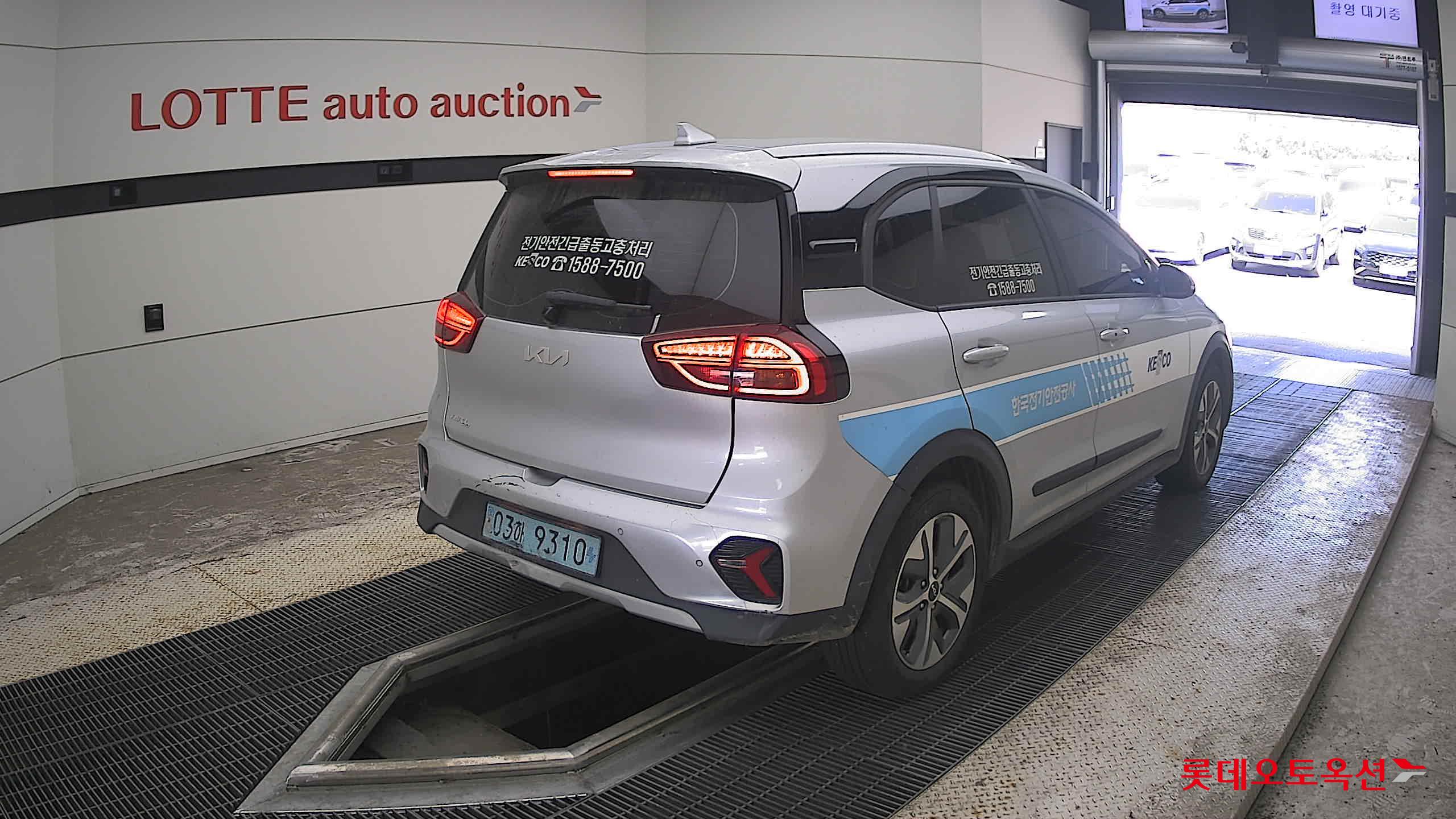 كيا Niro 2023 — صورة 12
