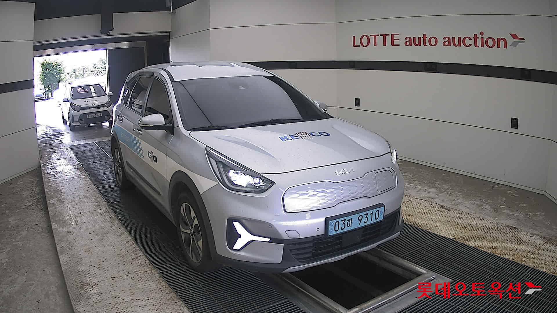 كيا Niro 2023 — صورة 20