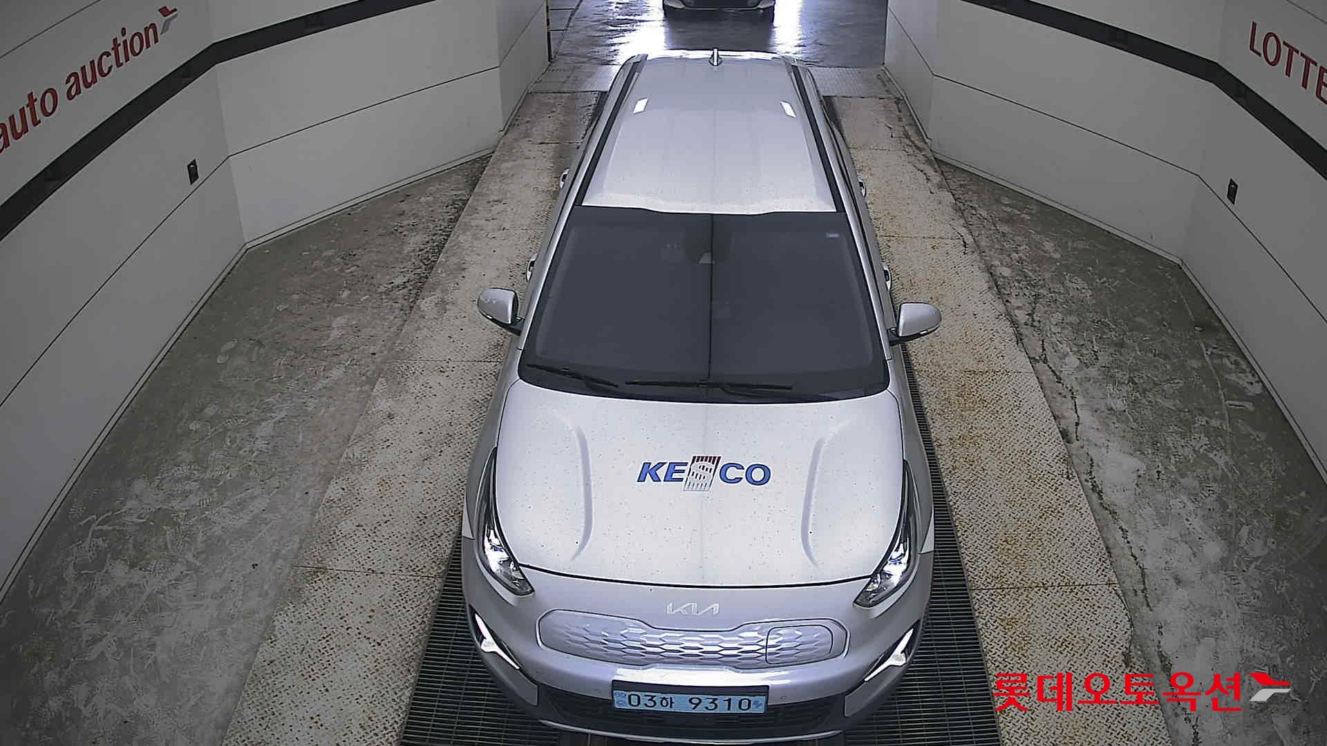 كيا Niro 2023 — صورة 25