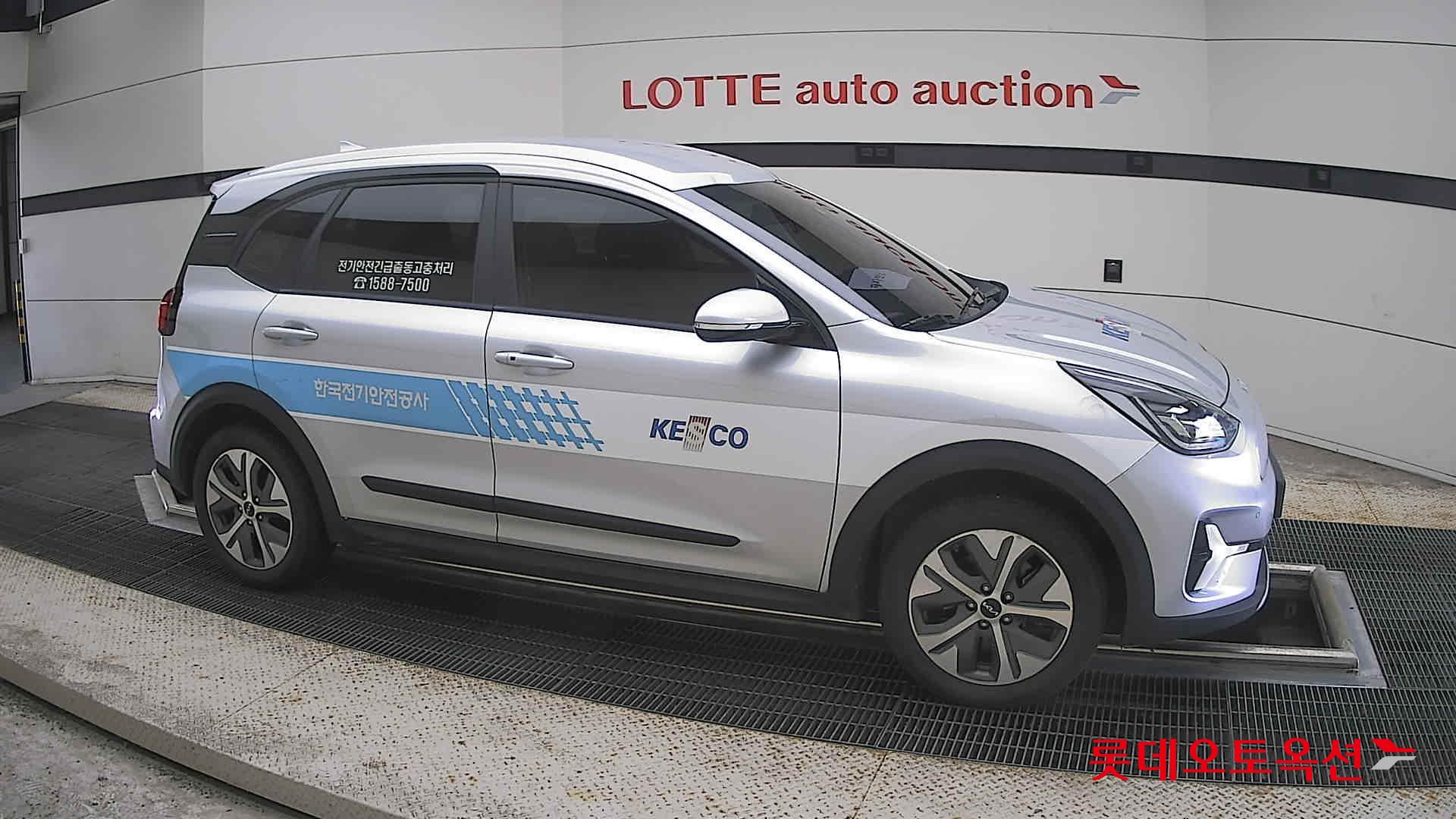 كيا نيرو 2023 PLUS