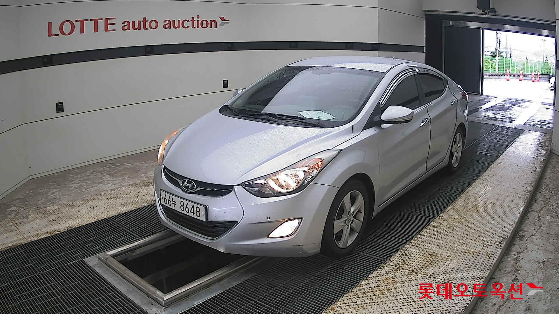 2013 - hyundai avante