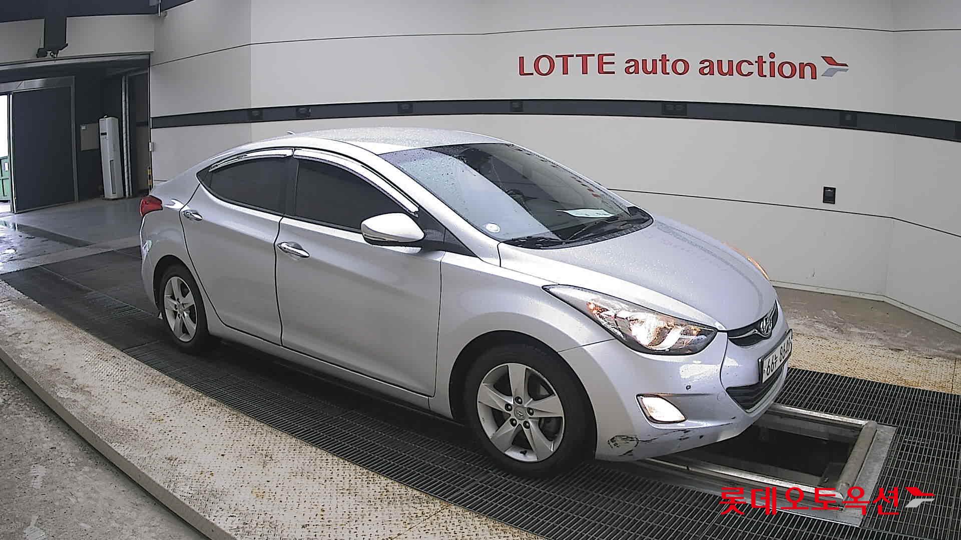 2013 - hyundai avante