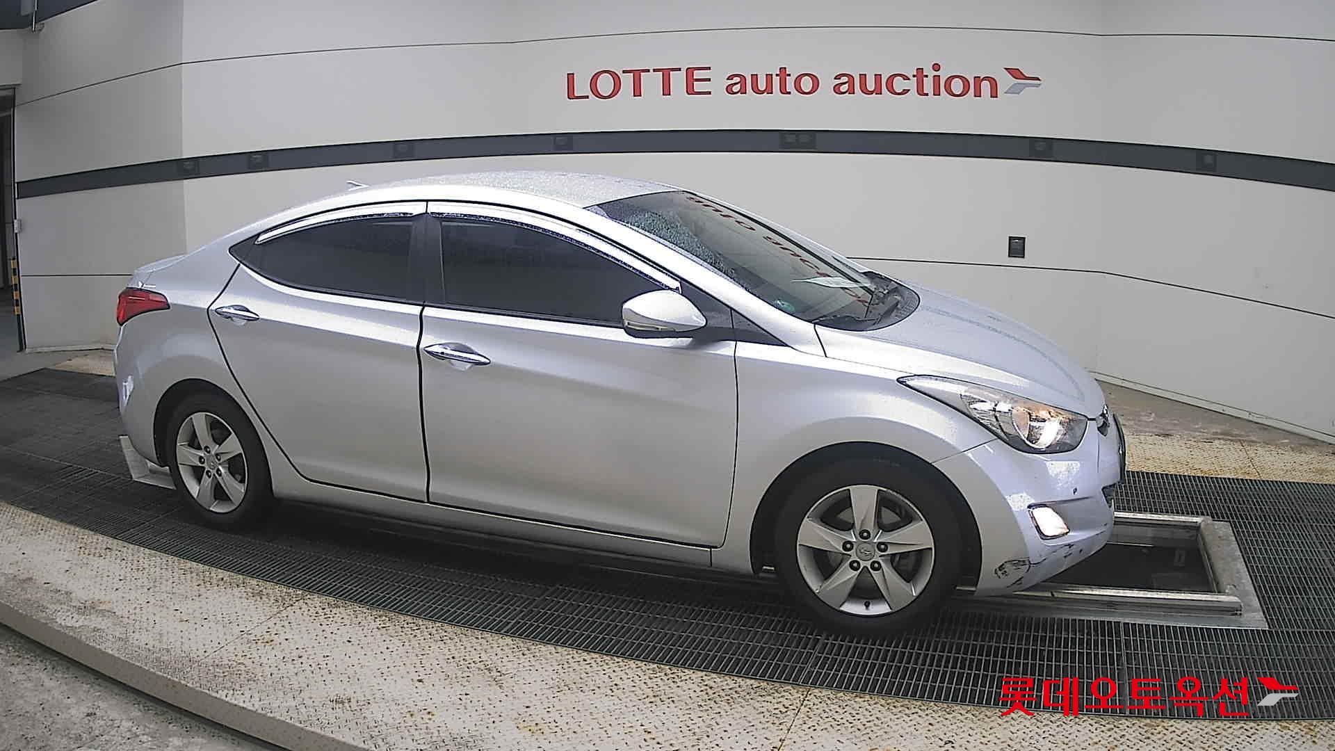 2013 - hyundai avante
