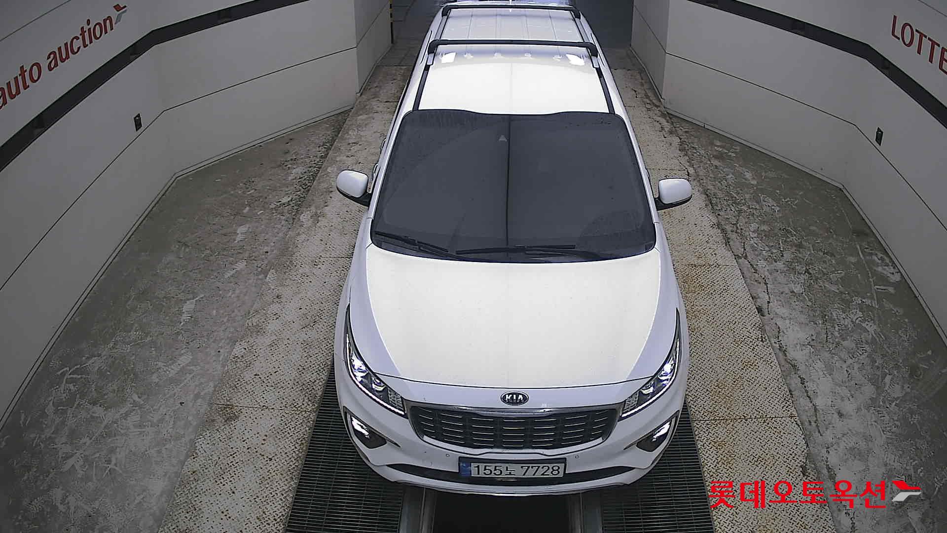 2020 - kia carnival