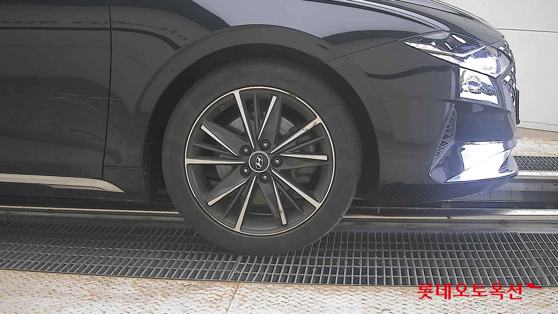 2022 - hyundai grandeur