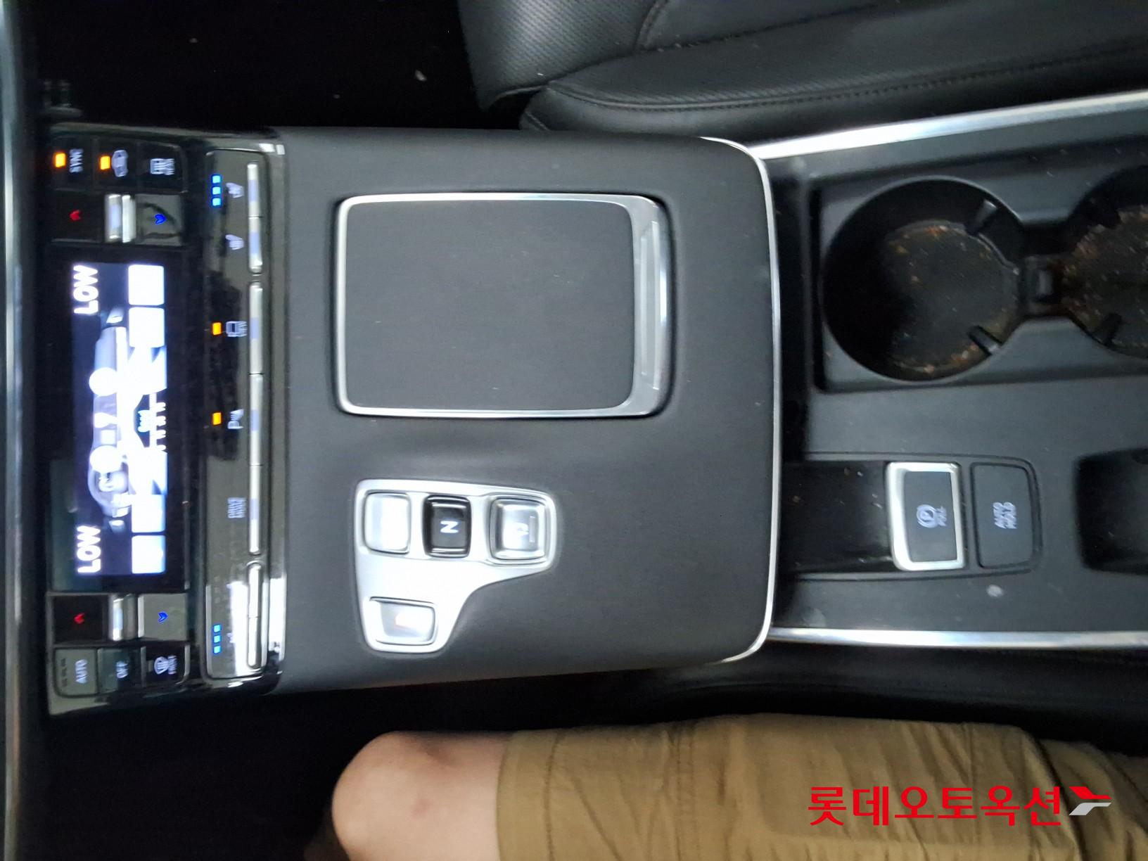 2022 - hyundai grandeur