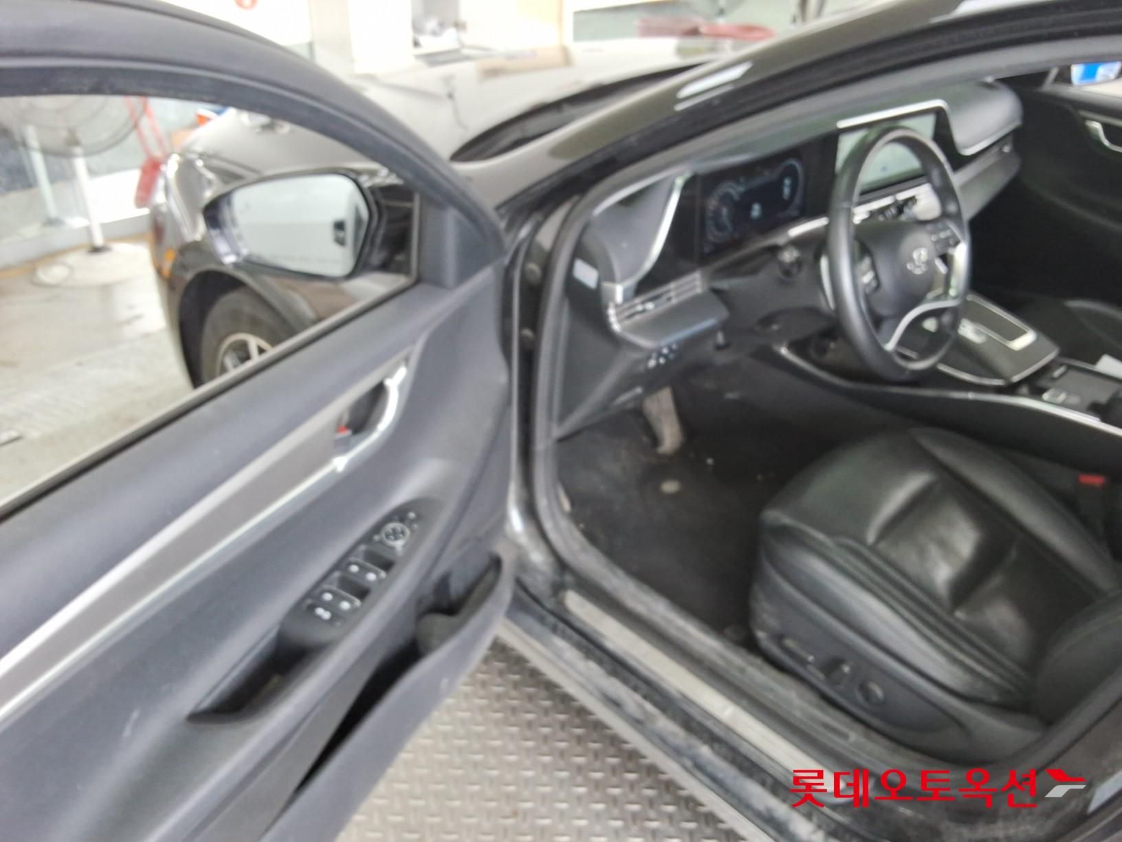 2022 - hyundai grandeur
