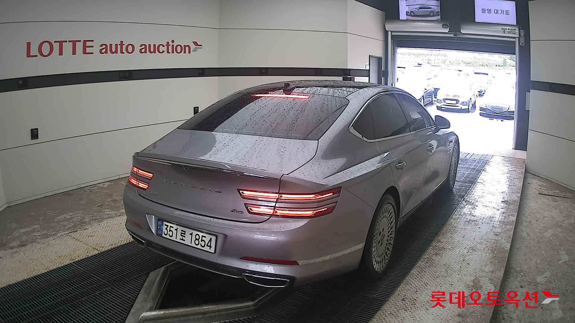 2023 - genesis g80