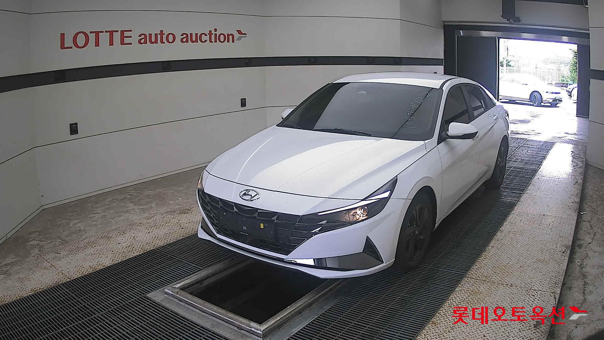 2023 - hyundai avante