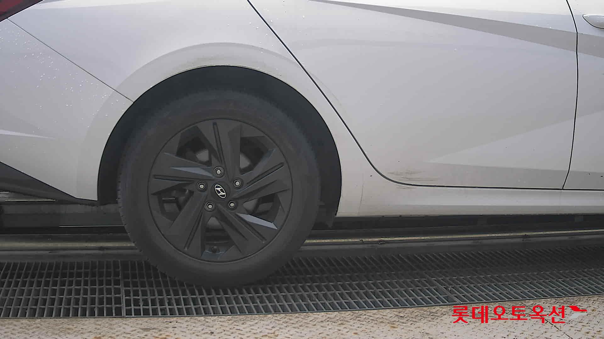 2023 - hyundai avante