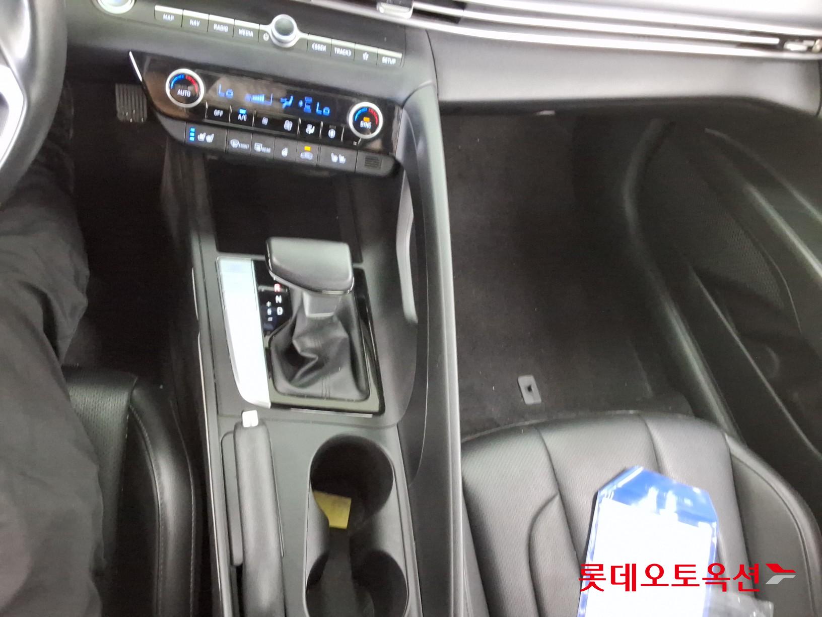 2023 - hyundai avante
