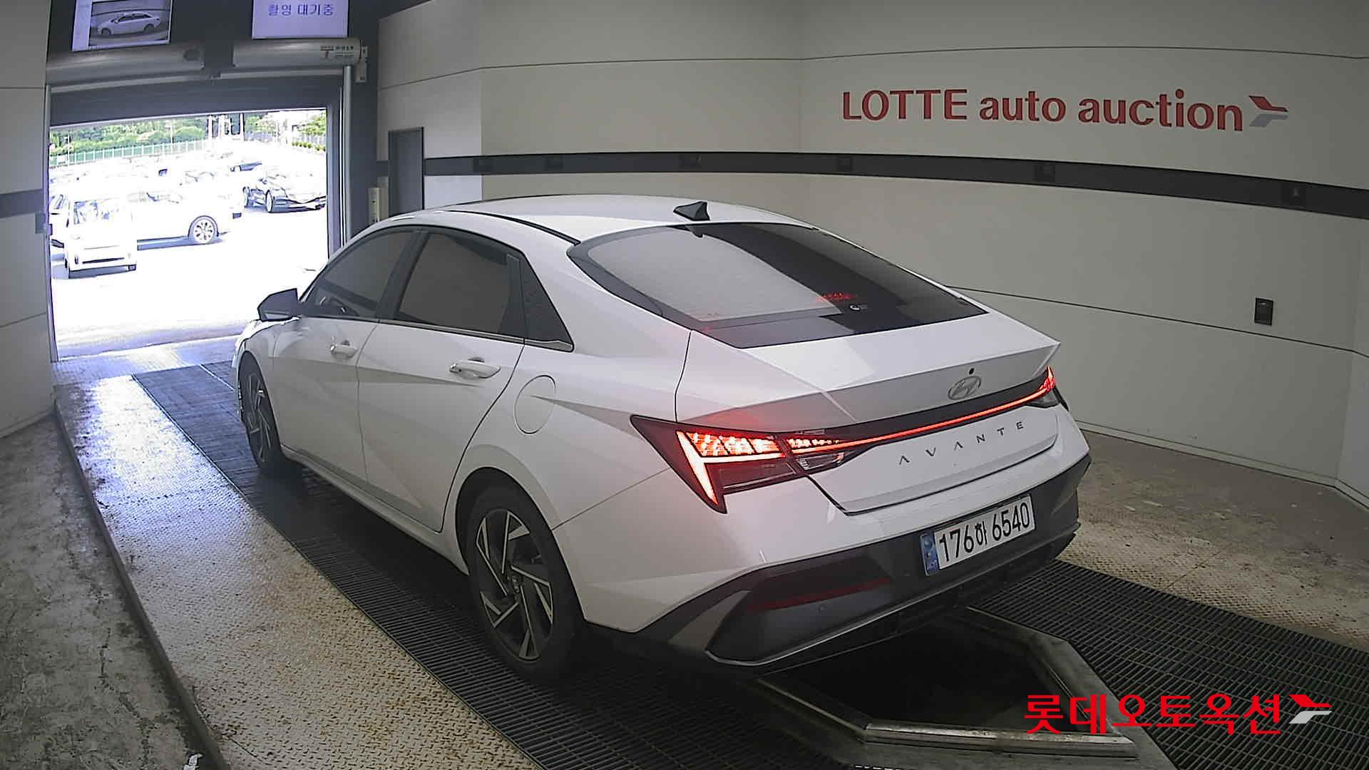 2025 - hyundai avante
