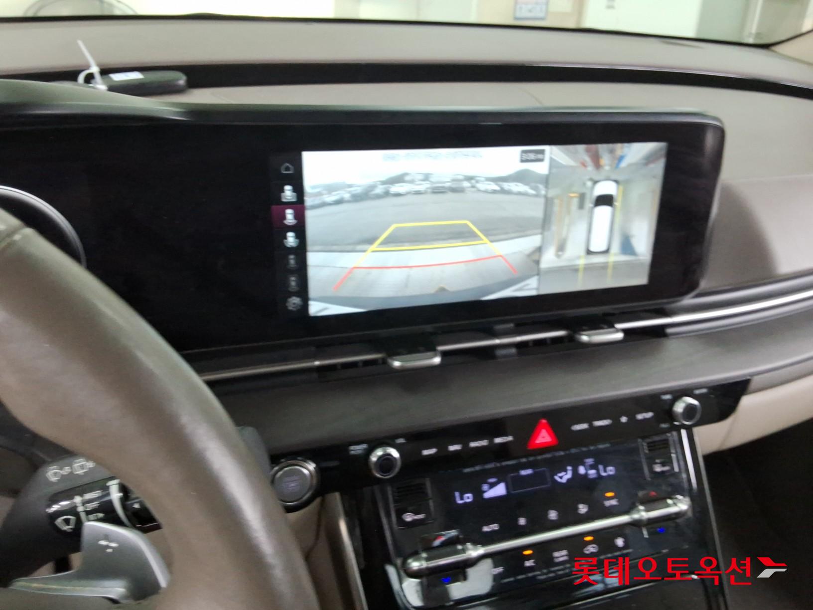 2021 - kia carnival