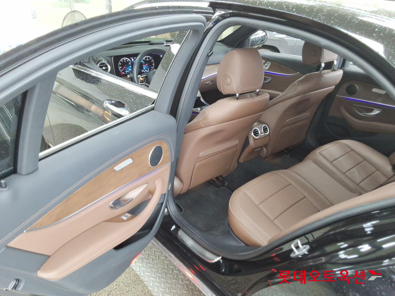 2022 - mercedes-benz e250