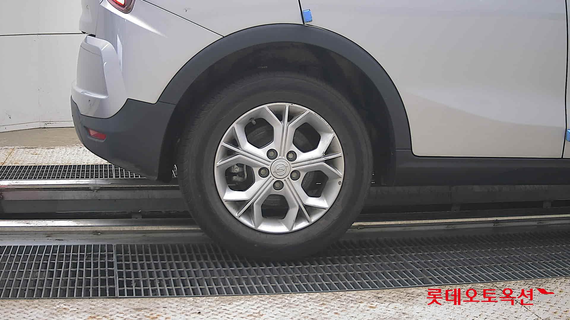2022 - ssangyong tivoli