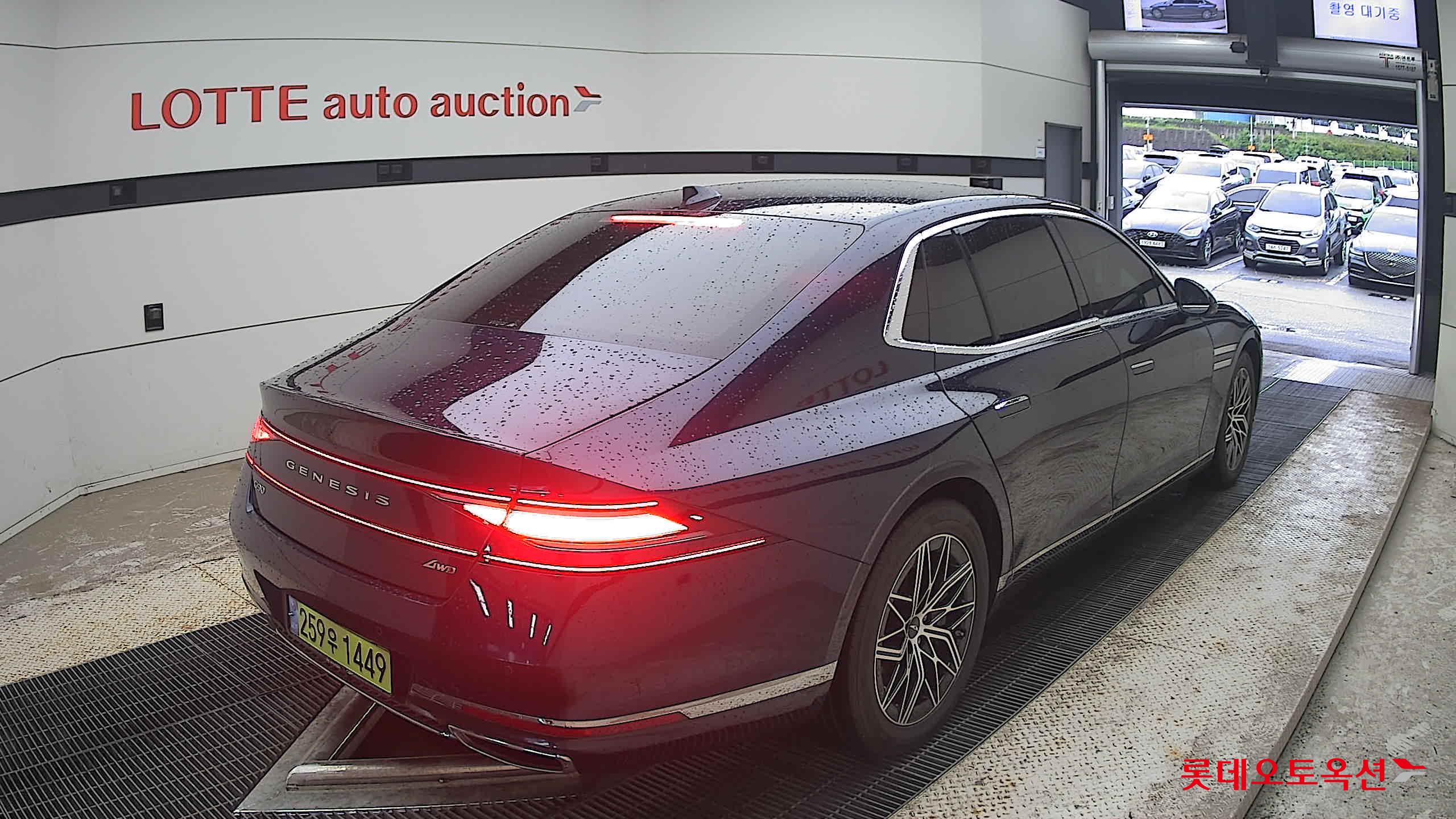 2023 - genesis g90