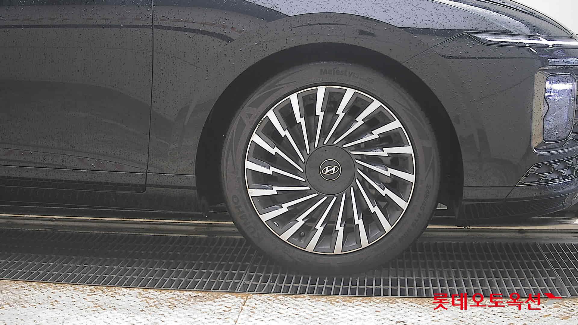 2023 - hyundai grandeur