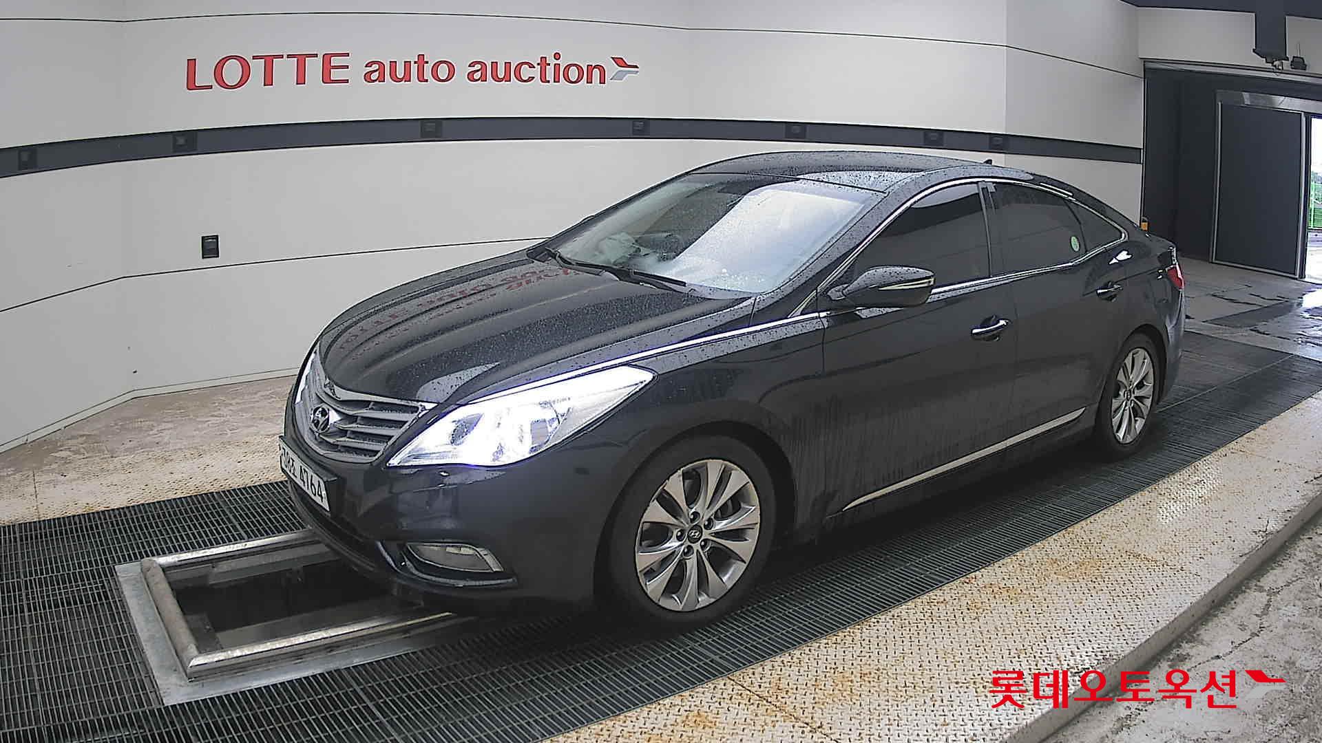 2011 - hyundai grandeur