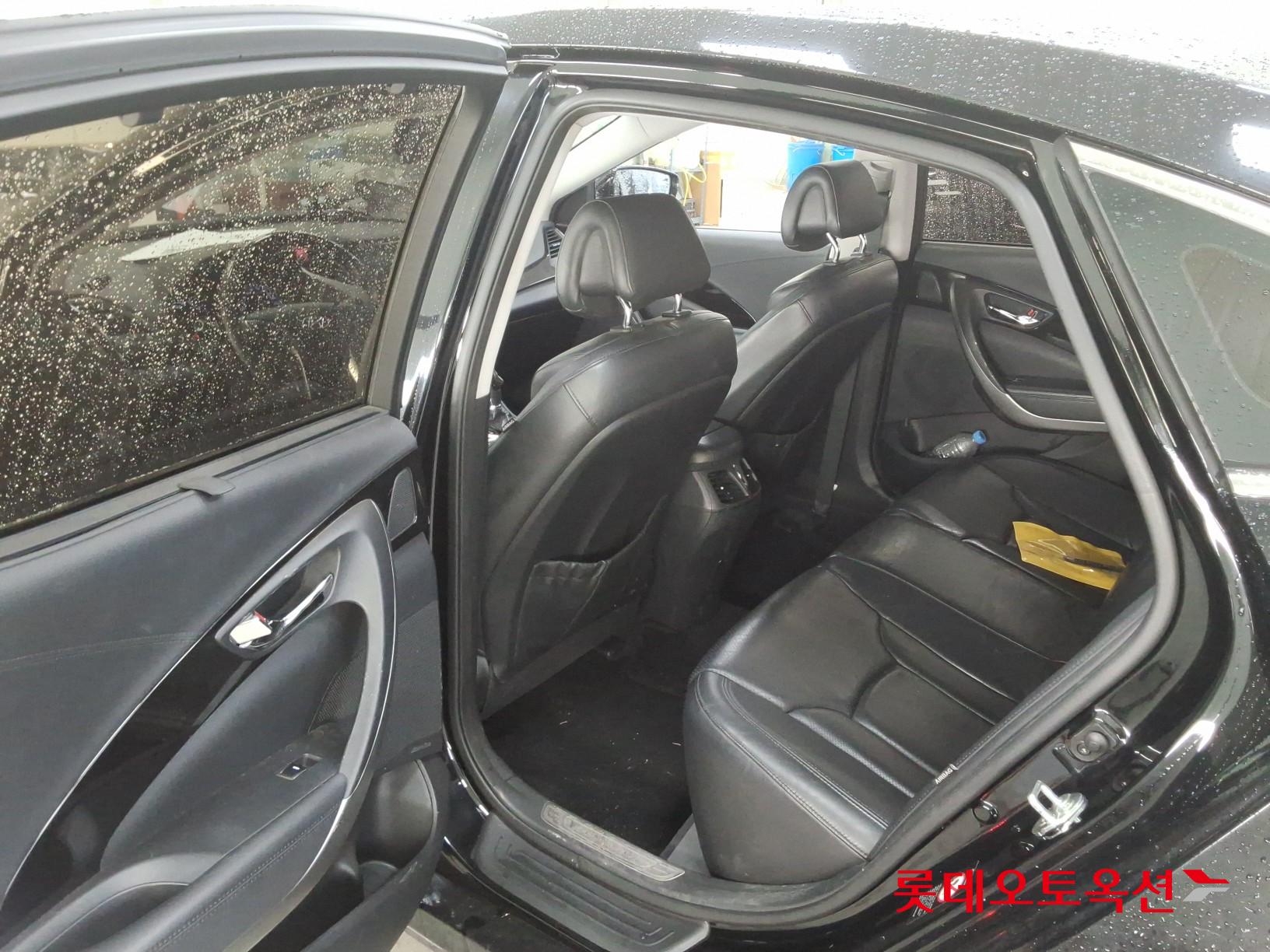 2011 - hyundai grandeur