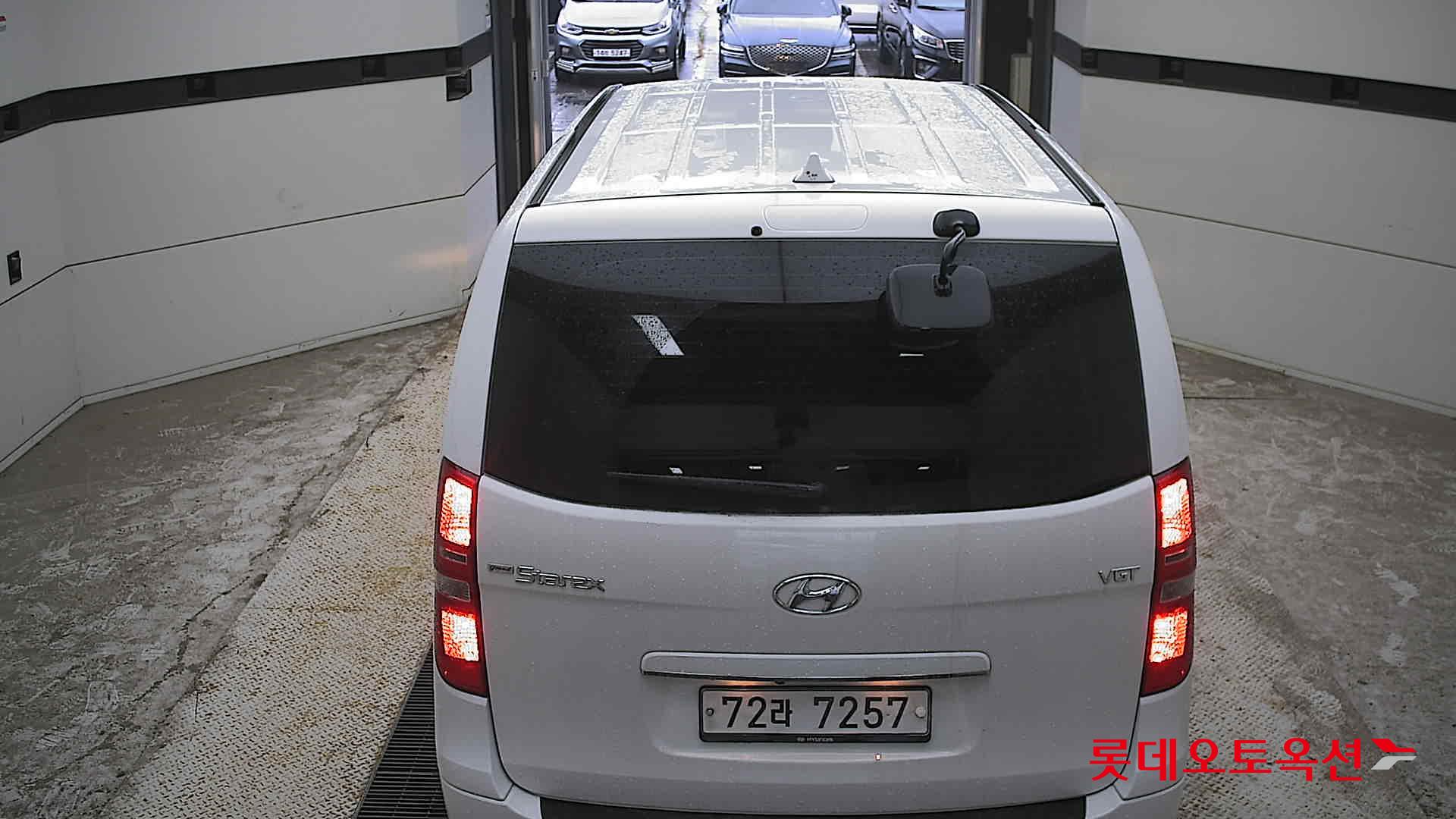 2019 - hyundai grand starex