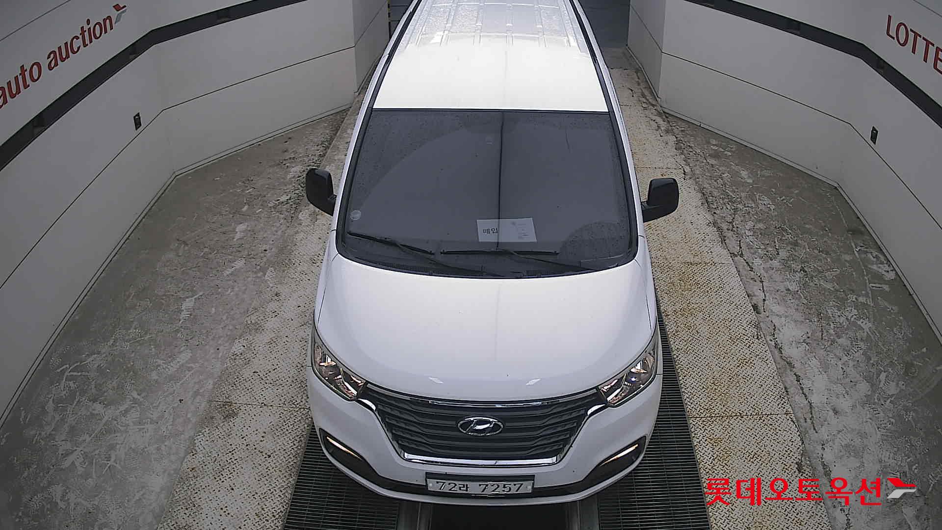 2019 - hyundai grand starex