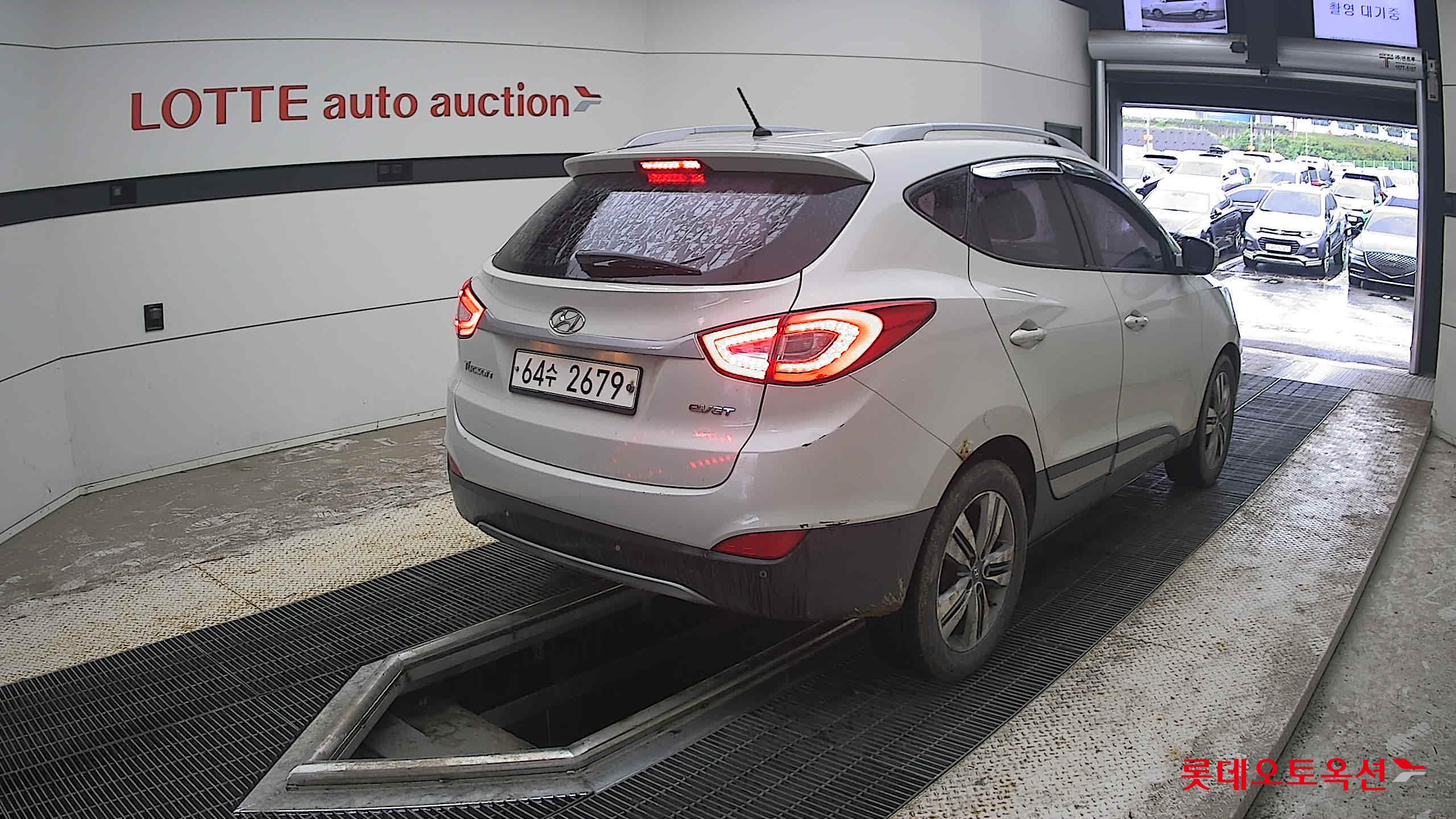 2014 - hyundai tucson