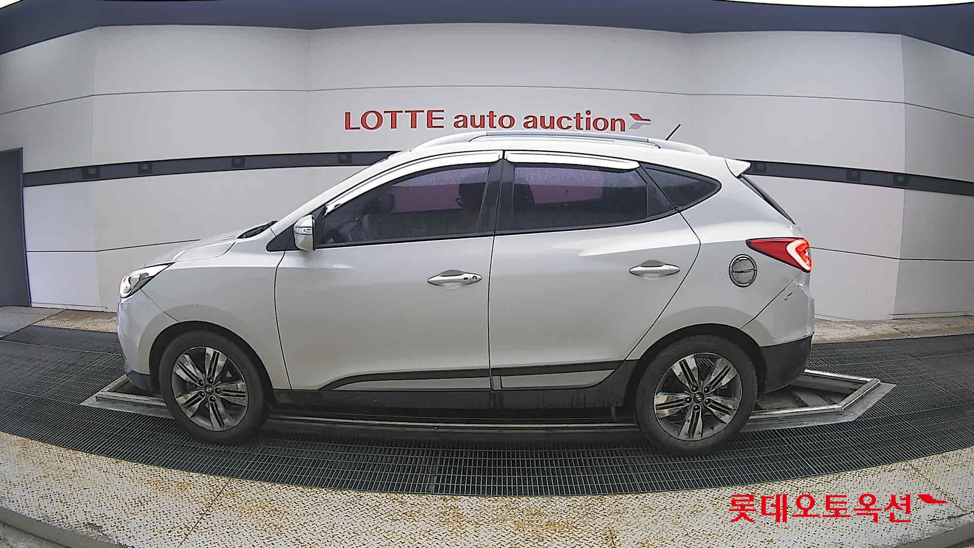 2014 - hyundai tucson