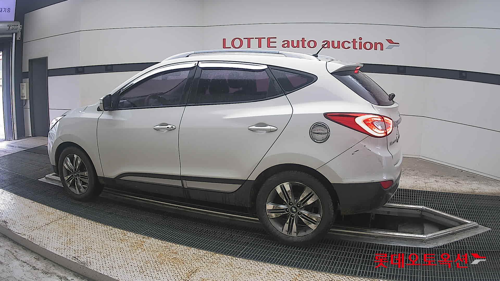 2014 - hyundai tucson