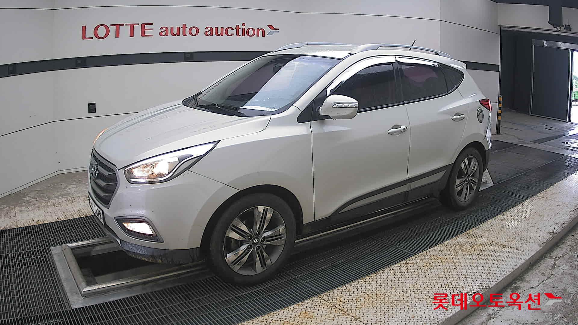 2014 - hyundai tucson